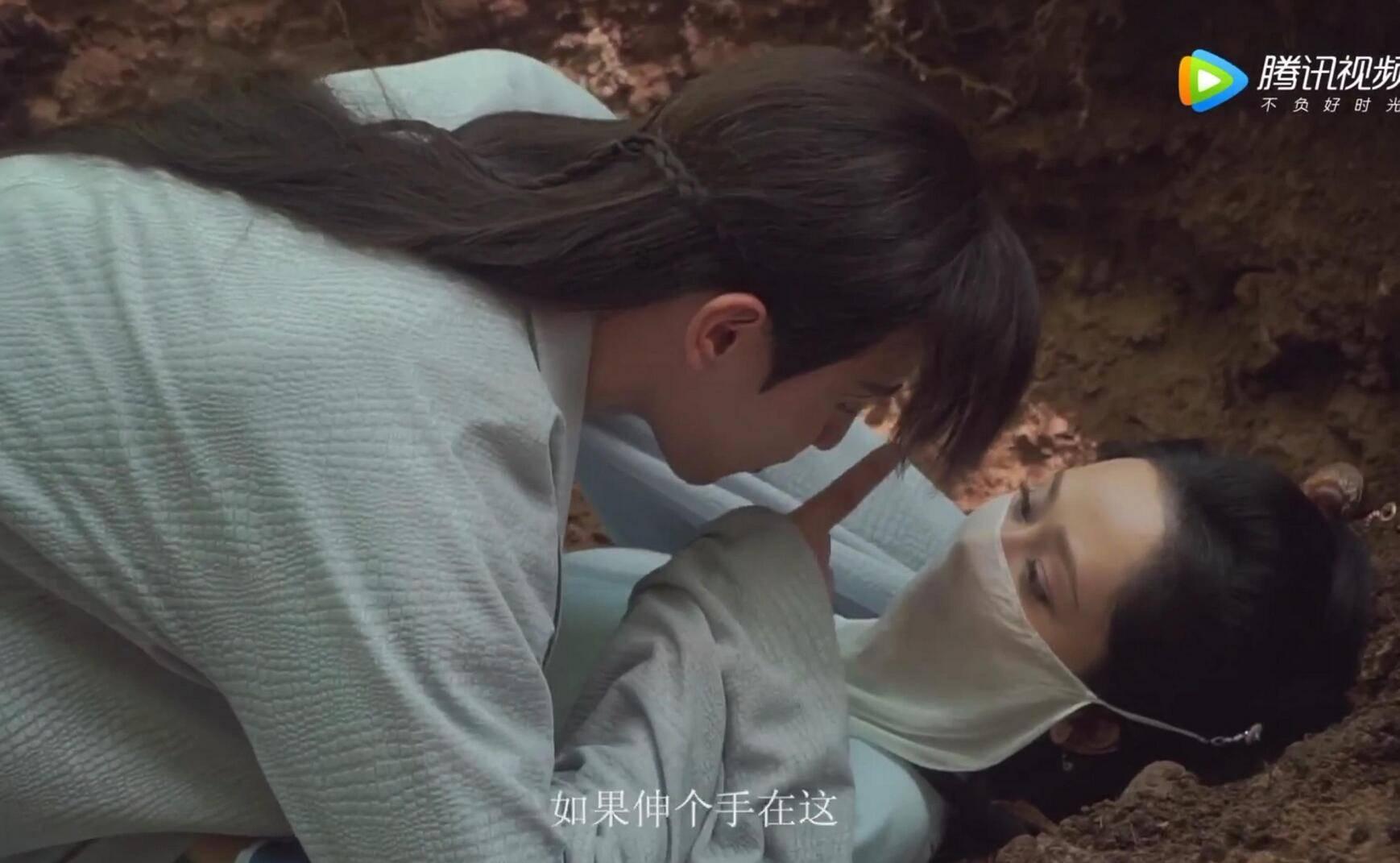 搁浅三亚沙滩的短肢领航鲸“海棠”身体恢复良好 一天能吃20公斤鱿鱼