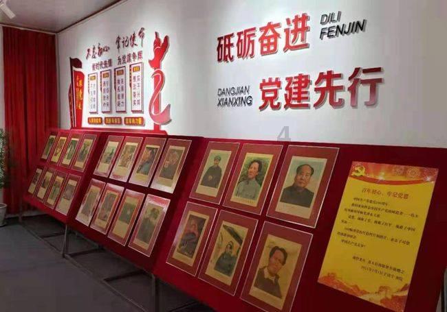 上升的五彩石